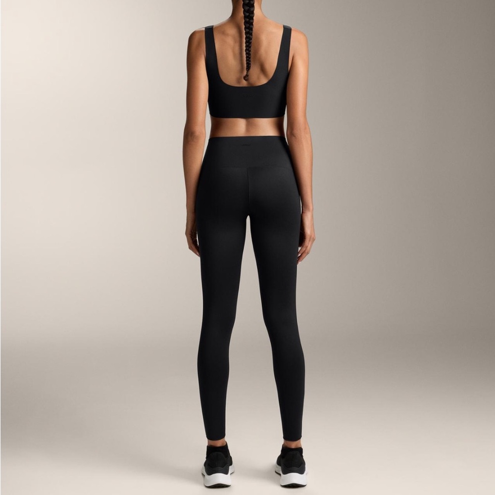 NEW Women's Black High-Waisted Leggings - Picture 3 of 16